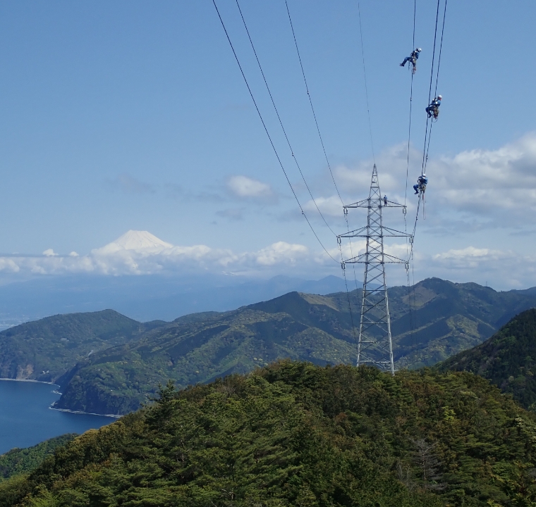 送電線保守業務